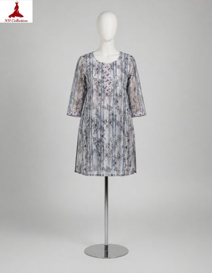Women's Grey strip printed cotton top in M