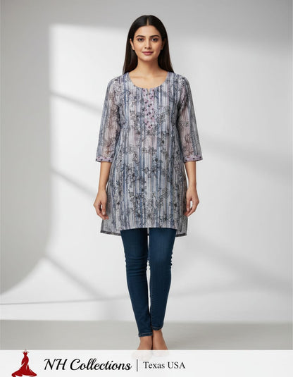Women's Grey strip printed cotton top in M