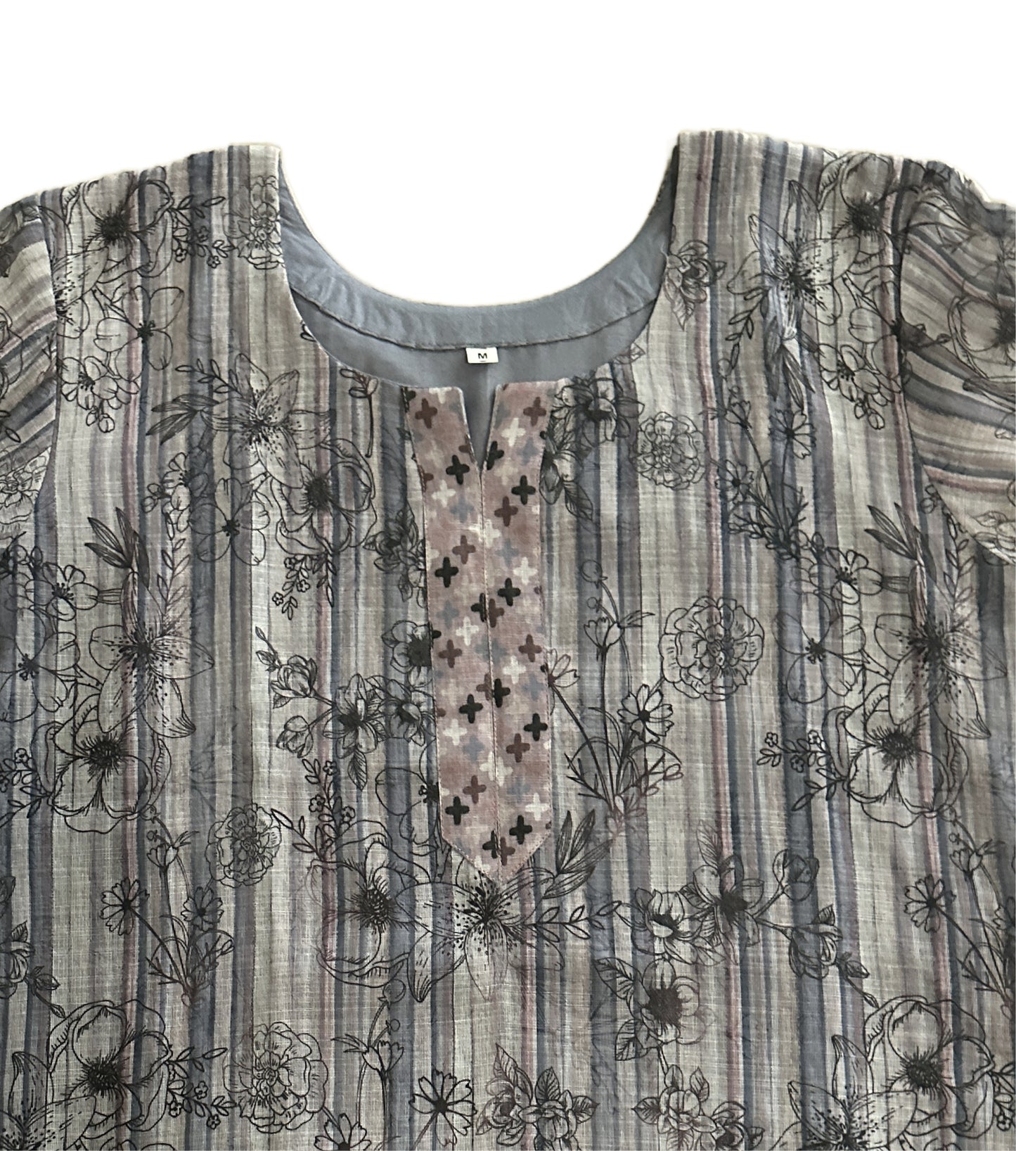 Women's Grey strip printed cotton top in M