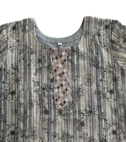 Women's Grey strip printed cotton top in M