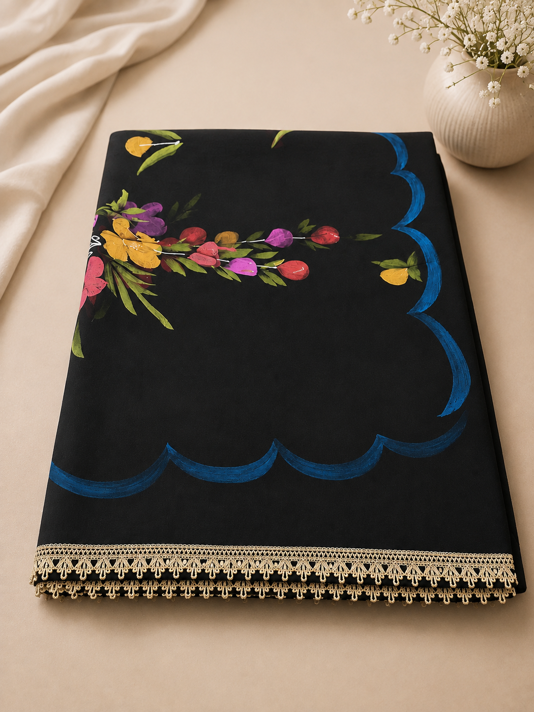 Women’s Black crepe kurta set with hand painted chiffon dupatta in M