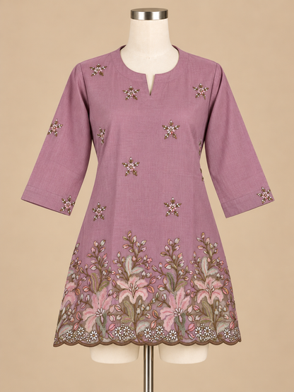 Women's Mul Chanderi Top with floral embroidery in M, L & 2XL