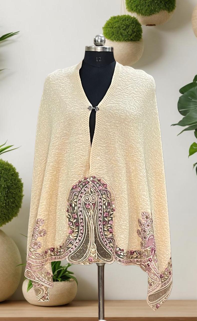 Women's knitted shawls with peacock embroidery