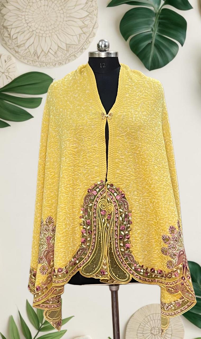 Women's knitted shawls with peacock embroidery