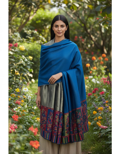 Women's zari reversible shawl with dual kani palla