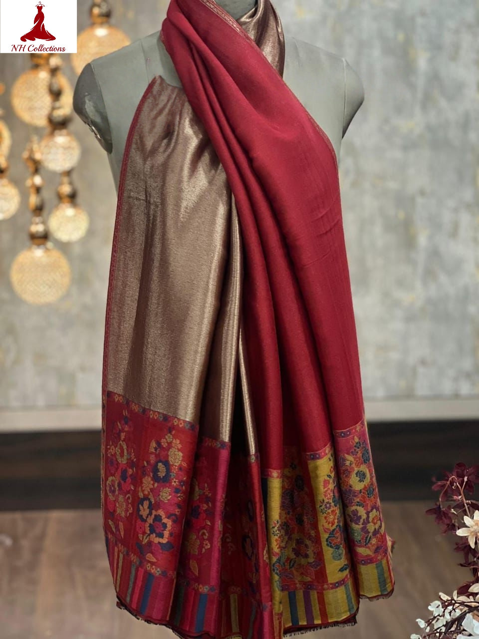 Women's zari reversible shawl with dual kani palla