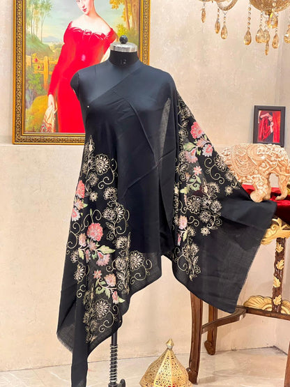 Women's pashmina stole with nalki zari work