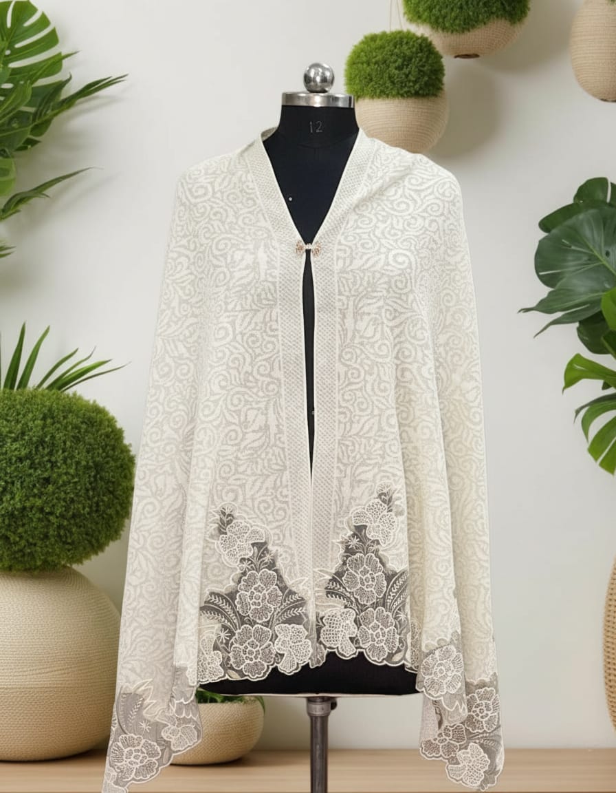 Women's knitted shawl with small floral cutover