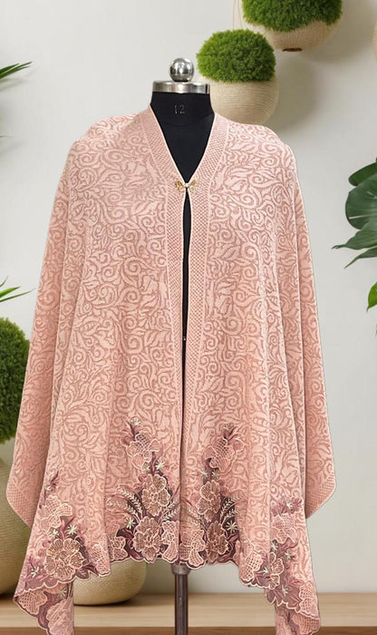 Women's knitted shawl with small floral cutover