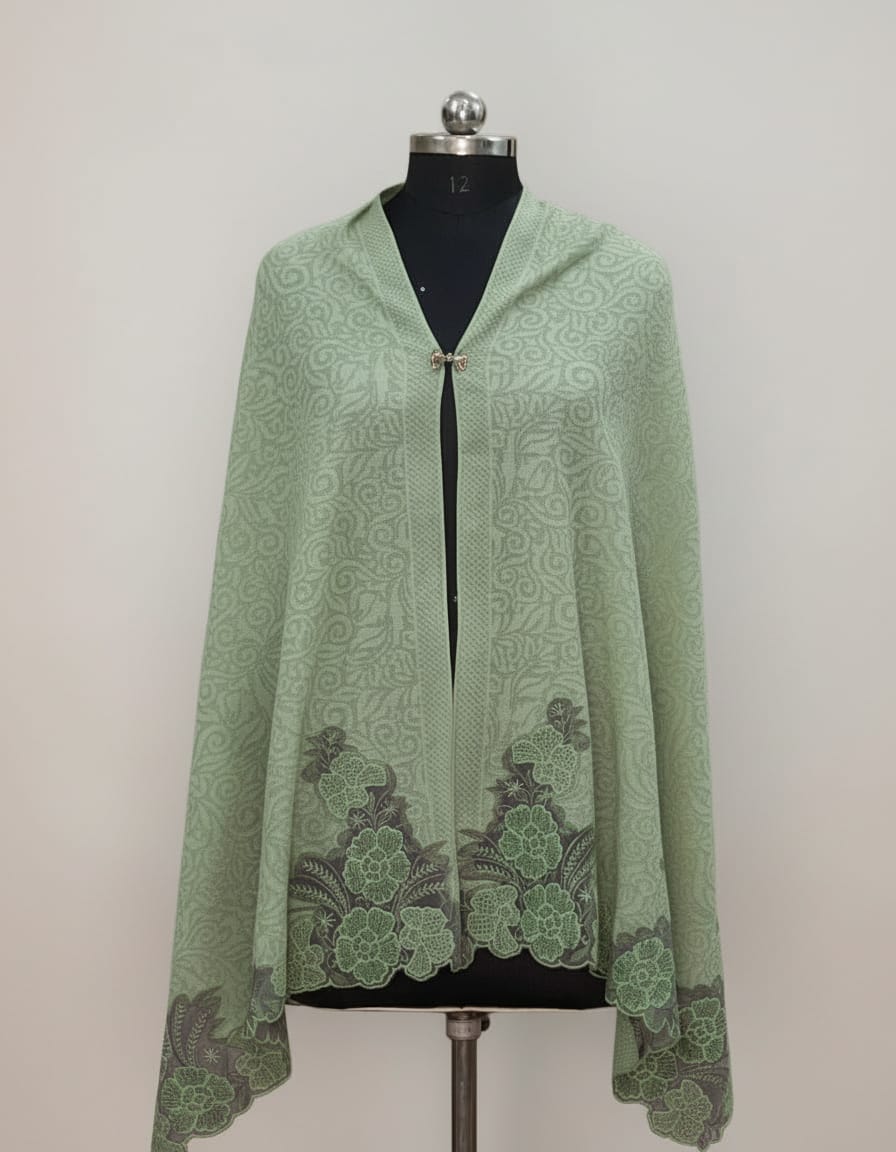 Women's knitted shawl with small floral cutover