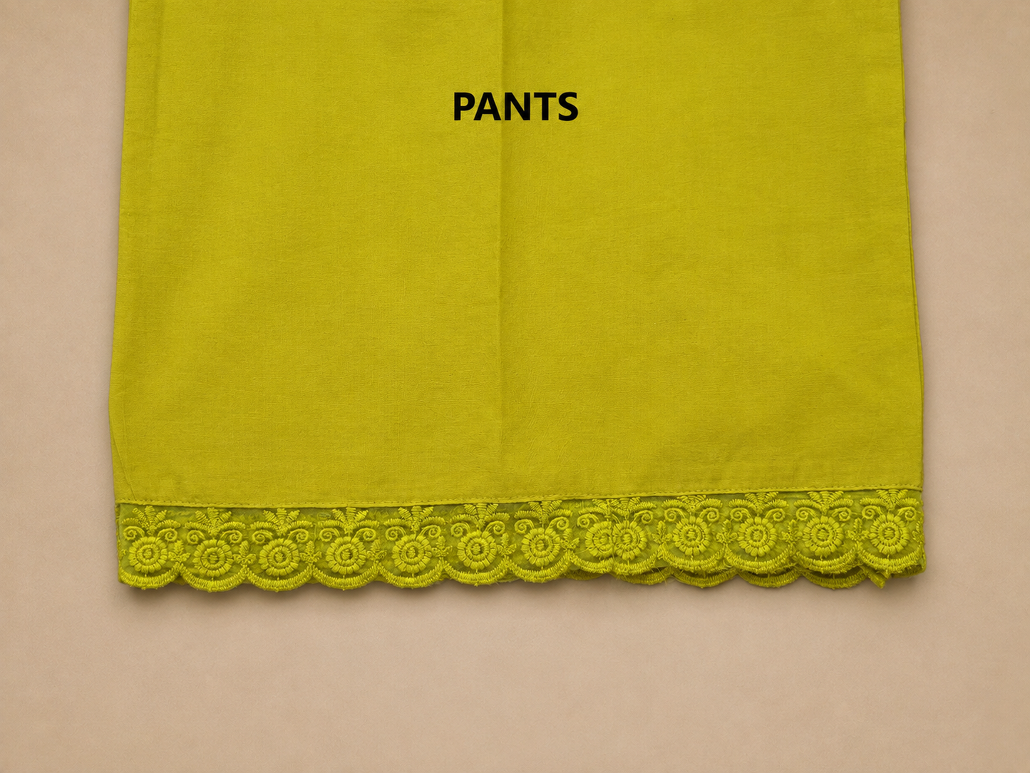 Women’s Green cotton pichwai embroidered kurta set in XL