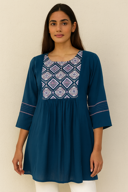 Women's teal blue georgette blouse in M