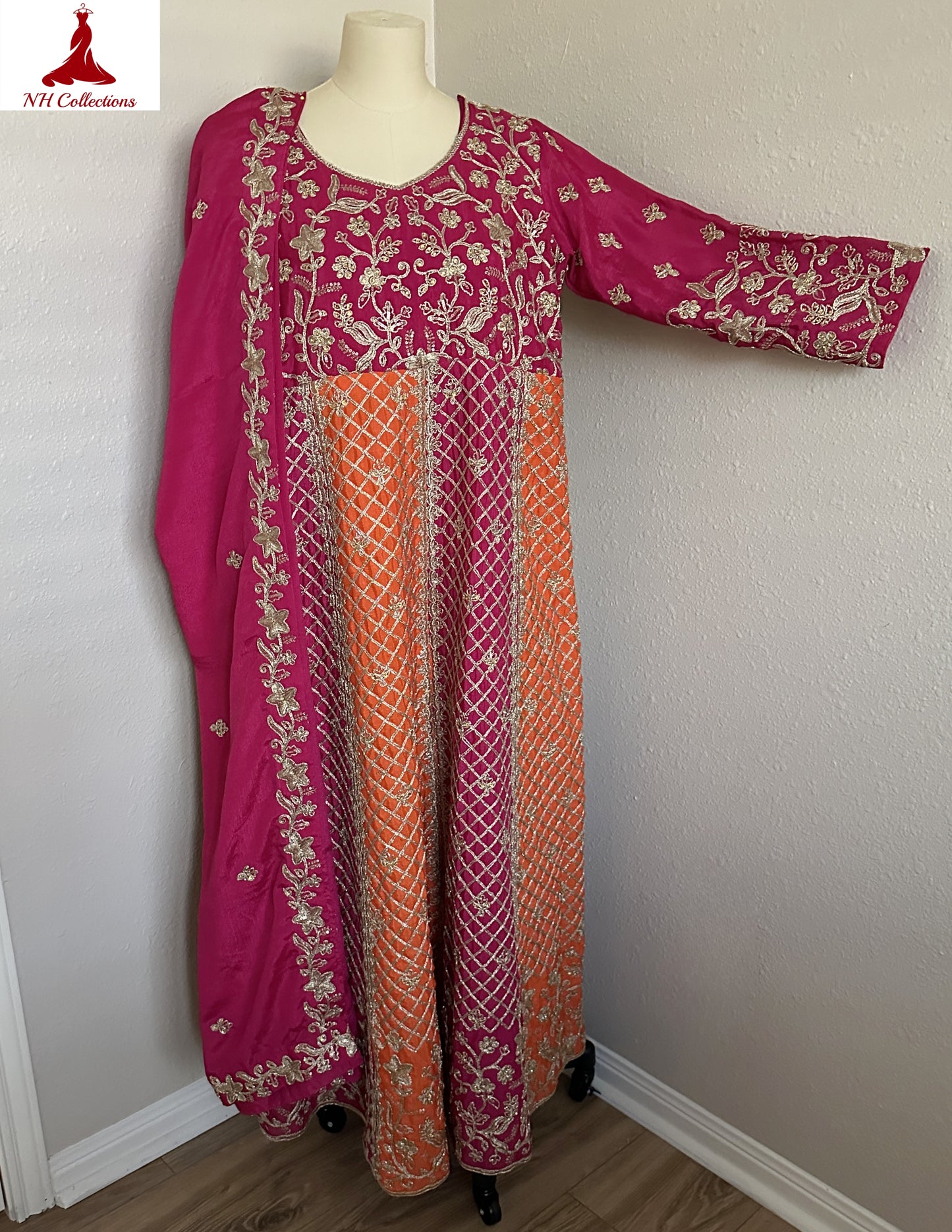 Women’s magenta & orange chinon anarkali suit in M