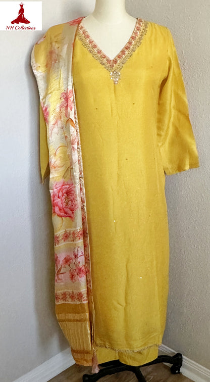 Women’s yellow silk kurta set with gaji silk dupatta & lagdi border in L
