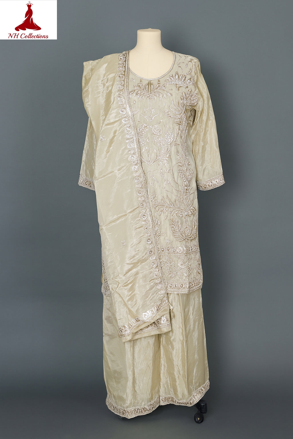 Women's ivory embroidered bead work kurta with pallazo in XL
