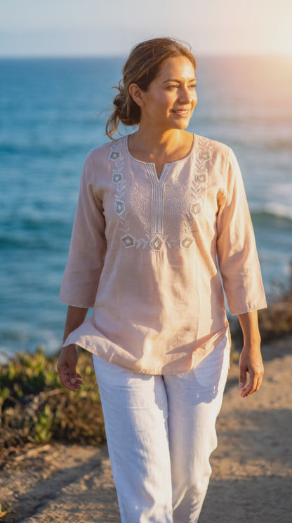Women's light peach color blouse in muslin silk in L