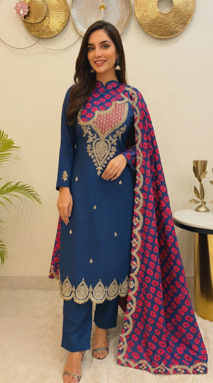 Women’s royal blue silk kurta set with crepe dupatta in XL